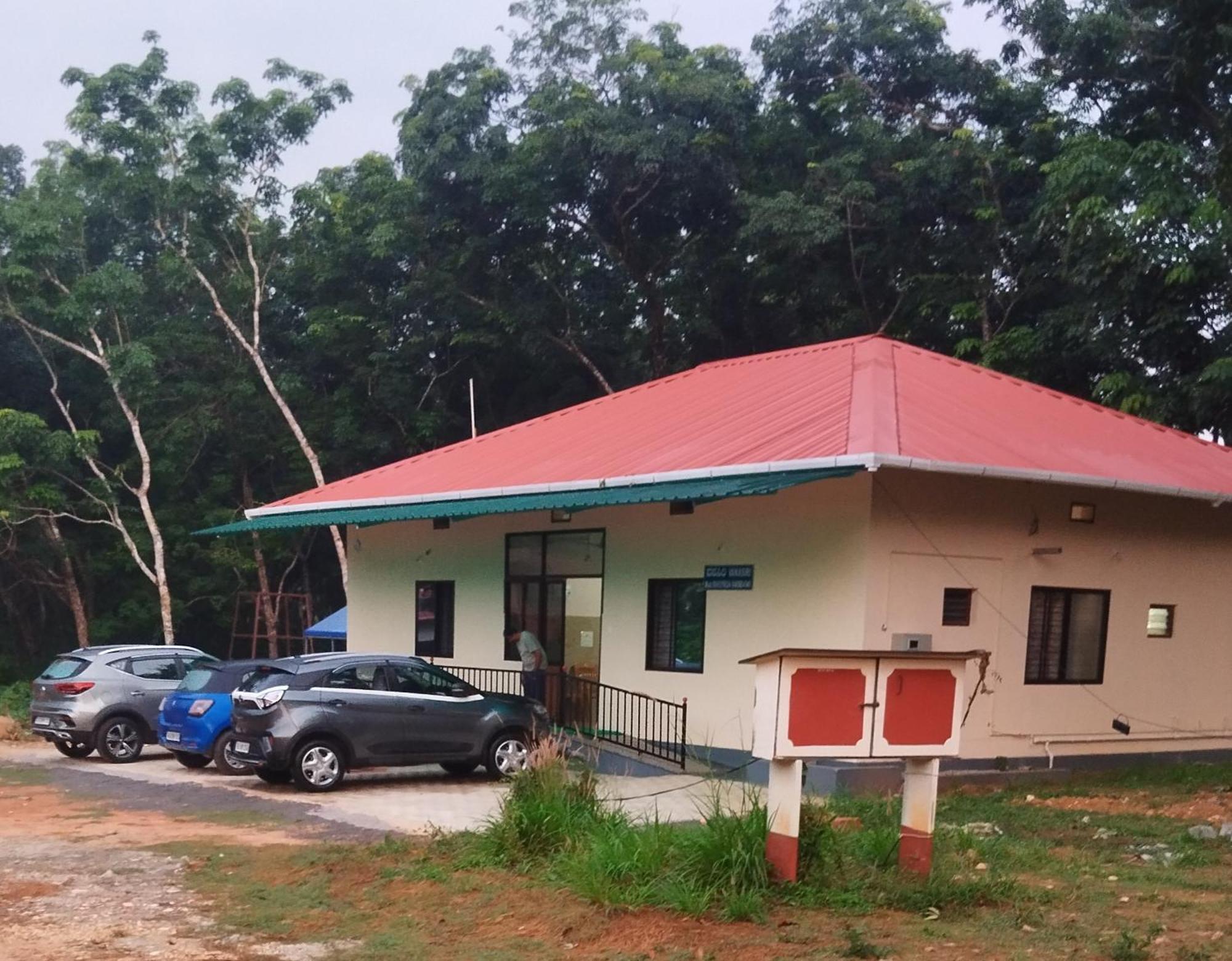 Vanasiri Cottage Dharmastala Bagian luar foto